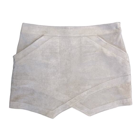 BCBG MAXAZRIA Beckett Taupe Faux Suede Wrap Front Mini Skirt with Pockets Womens - Picture 2 of 8